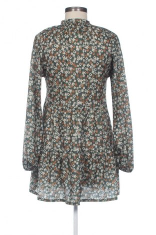 Рокля Pull&Bear, Размер XS, Цвят Многоцветен, Цена 8,69 €
