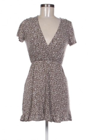 Рокля Pull&Bear, Размер S, Цвят Многоцветен, Цена 11,24 €