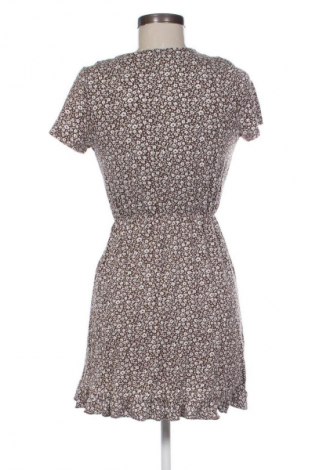 Рокля Pull&Bear, Размер S, Цвят Многоцветен, Цена 11,24 €