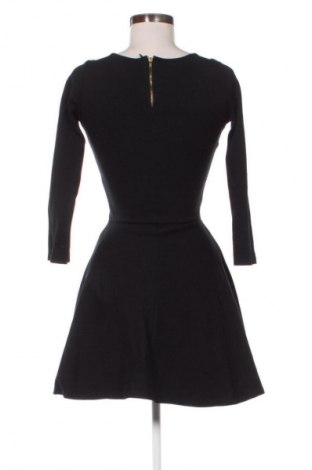 Ruha Pull&Bear, Méret M, Szín Fekete, Ár 2 209 Ft