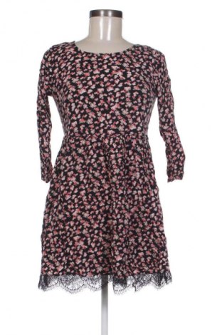 Sukienka Pull&Bear, Rozmiar M, Kolor Kolorowy, Cena 25,70 zł