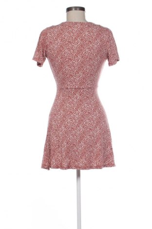 Sukienka Pull&Bear, Rozmiar S, Kolor Kolorowy, Cena 57,99 zł