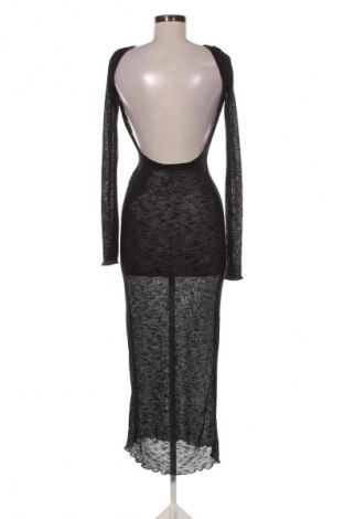 Φόρεμα Pull&Bear, Μέγεθος S, Χρώμα Μαύρο, Τιμή 27,99 €