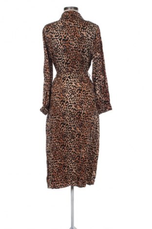 Рокля Reserved, Размер M, Цвят Многоцветен, Цена 16,04 €