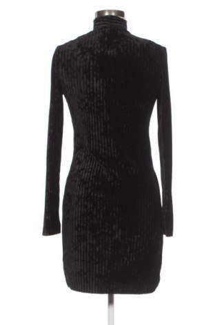 Рокля Reserved, Размер XS, Цвят Черен, Цена 9,71 €