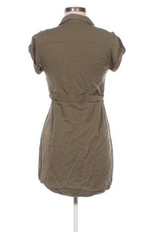 Рокля Reserved, Размер XS, Цвят Зелен, Цена 9,33 €