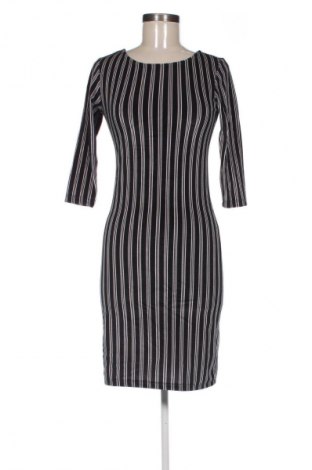 Рокля Reserved, Размер XS, Цвят Многоцветен, Цена 14,31 €