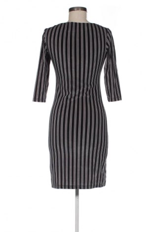 Рокля Reserved, Размер XS, Цвят Многоцветен, Цена 14,31 €