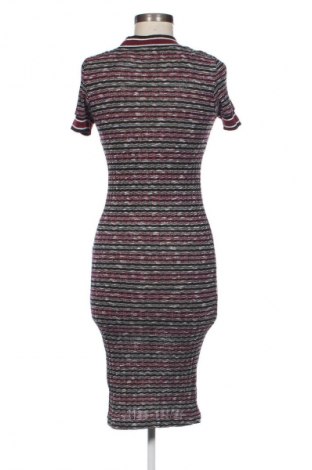 Рокля Reserved, Размер S, Цвят Многоцветен, Цена 8,18 €