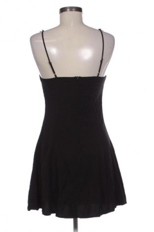 Sukienka Review, Rozmiar S, Kolor Czarny, Cena 40,67 zł