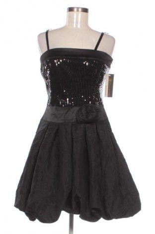 Kleid Rinascimento, Größe L, Farbe Schwarz, Preis 21,98 €