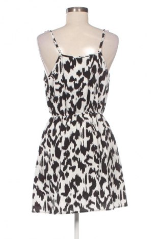 Рокля SHEIN, Размер M, Цвят Многоцветен, Цена 15,24 €