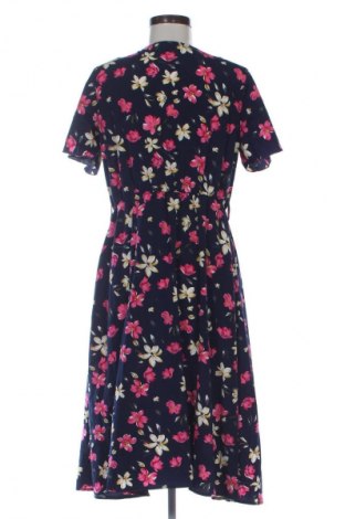 Рокля SHEIN, Размер M, Цвят Многоцветен, Цена 20,45 €