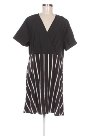 Рокля SHEIN, Размер XXL, Цвят Многоцветен, Цена 18,40 €