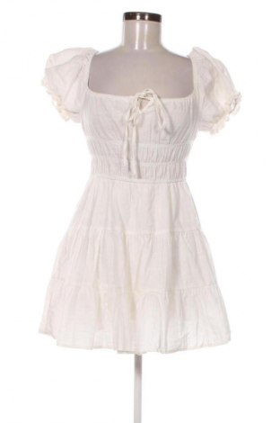 Рокля SHEIN, Размер M, Цвят Бял, Цена 20,45 €