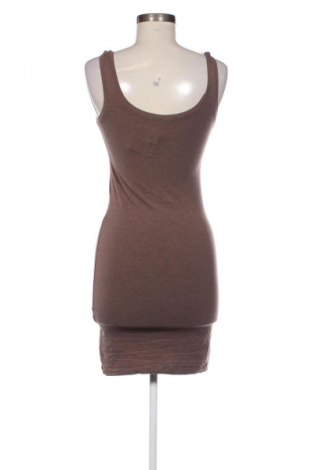 Рокля Samsoe & Samsoe, Размер S, Цвят Кафяв, Цена 24,75 €