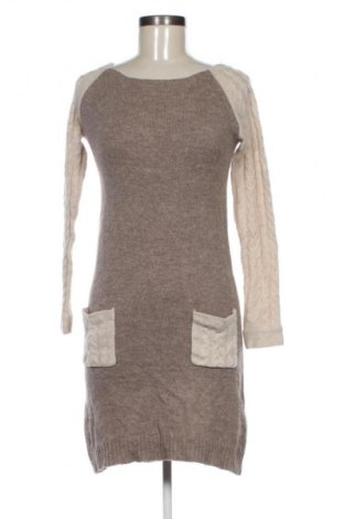 Рокля Sfera, Размер S, Цвят Многоцветен, Цена 18,72 €