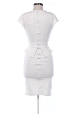 Рокля Silvian Heach, Размер XXS, Цвят Бял, Цена 57,77 €