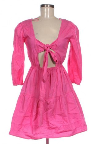 Рокля Sinsay, Размер M, Цвят Розов, Цена 10,22 €