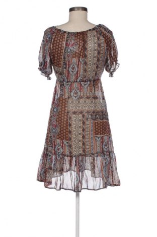 Sukienka South, Rozmiar M, Kolor Kolorowy, Cena 200,42 zł