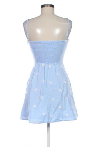 Рокля Stradivarius, Размер M, Цвят Многоцветен, Цена 14,48 €