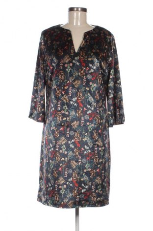 Šaty  Thelma & Louise, Velikost L, Barva Vícebarevné, Cena  319,00 Kč