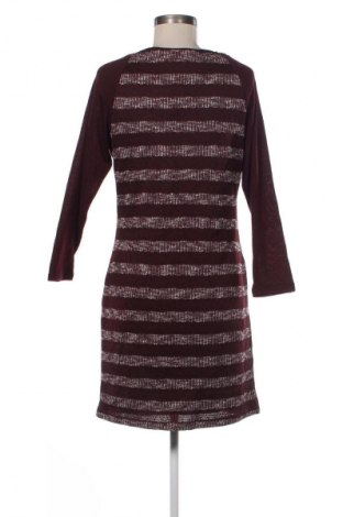 Рокля Three Pink Hearts, Размер S, Цвят Многоцветен, Цена 9,20 €