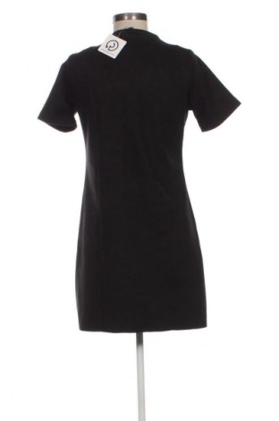 Рокля Trendyol, Размер S, Цвят Черен, Цена 17,54 €