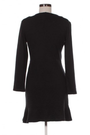 Šaty  Trendyol, Velikost L, Barva Černá, Cena  709,00 Kč