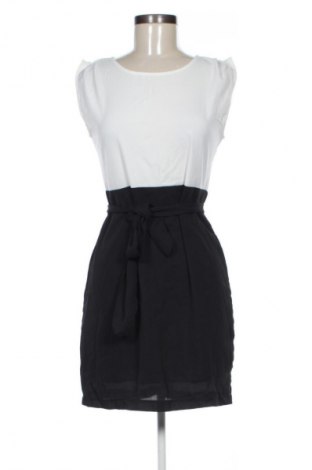 Sukienka Unbranded, Rozmiar XL, Kolor Kolorowy, Cena 154,99 zł