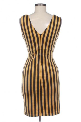 Рокля Unbranded, Размер M, Цвят Многоцветен, Цена 19,94 €