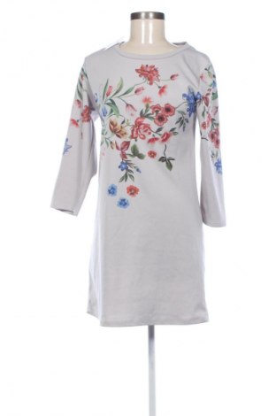 Рокля Unbranded, Размер M, Цвят Многоцветен, Цена 4,14 €