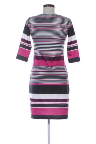 Рокля Unbranded, Размер M, Цвят Многоцветен, Цена 10,40 €