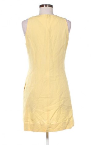 Kleid Uniqlo, Größe M, Farbe Gelb, Preis 65,57 €