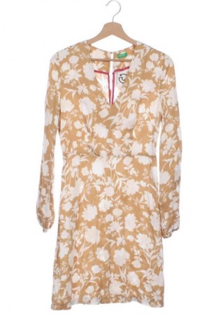 Рокля United Colors Of Benetton, Размер M, Цвят Многоцветен, Цена 11,24 €