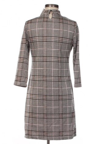 Sukienka Up Town, Rozmiar M, Kolor Kolorowy, Cena 6,99 zł