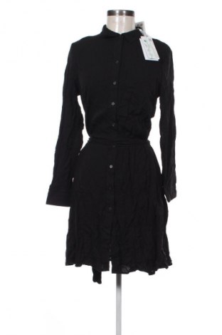 Ruha VILA, Méret M, Szín Fekete, Ár 6 219 Ft