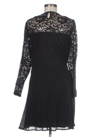 Рокля VILA, Размер M, Цвят Многоцветен, Цена 18,91 €