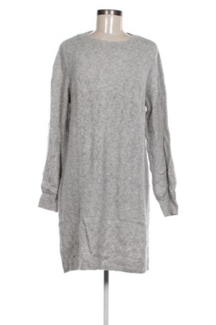 Šaty  Vero Moda, Velikost L, Barva Šedá, Cena  179,00 Kč