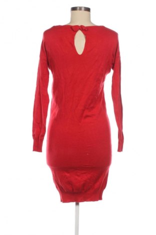 Рокля Yfl Reserved, Размер S, Цвят Червен, Цена 14,50 €