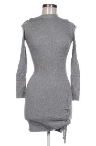 Šaty  Yu & Me, Velikost S, Barva Šedá, Cena  419,00 Kč