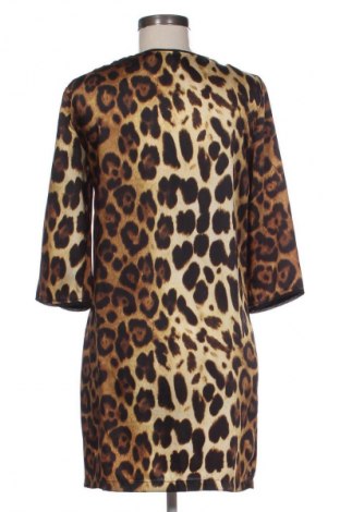 Рокля Zara, Размер M, Цвят Многоцветен, Цена 8,69 €