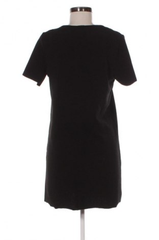 Рокля Zara, Размер M, Цвят Многоцветен, Цена 13,29 €