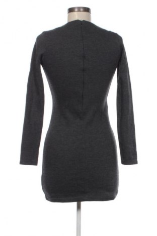 Рокля Zara, Размер S, Цвят Сив, Цена 2,04 €
