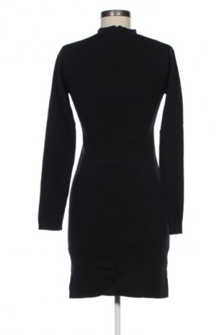 Šaty  Zara, Velikost L, Barva Černá, Cena  237,00 Kč