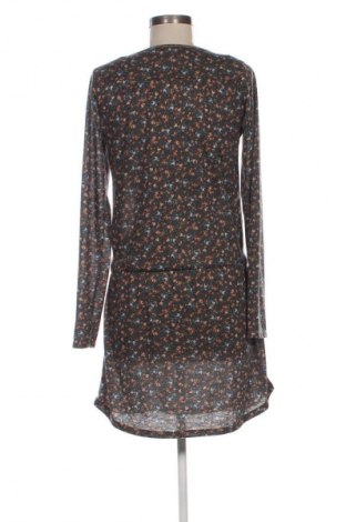 Рокля Zara, Размер L, Цвят Многоцветен, Цена 9,20 €