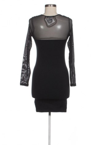 Рокля Zara, Размер M, Цвят Многоцветен, Цена 4,60 €