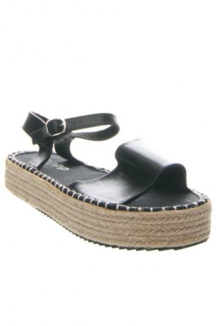 Σανδάλια Cropp, Μέγεθος 40, Χρώμα Μαύρο, Τιμή 34,50 €