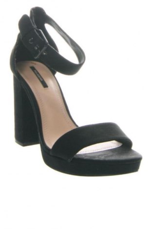 Σανδάλια Pull&Bear, Μέγεθος 40, Χρώμα Μαύρο, Τιμή 10,99 €