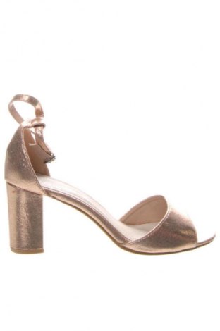 Σανδάλια Tendenz, Μέγεθος 38, Χρώμα Χρυσαφί, Τιμή 24,99 €